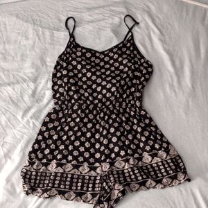 Angie romper Sz small